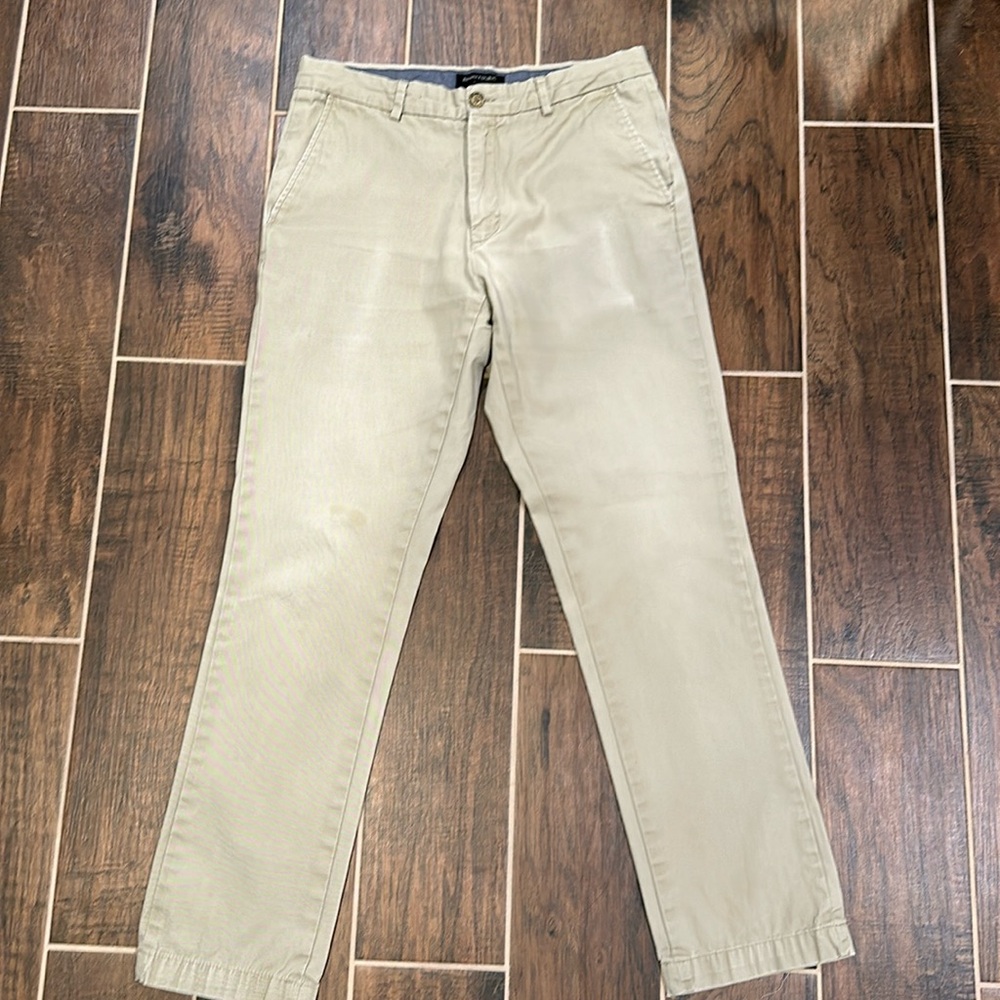 JCrew Aiden Chino 32x32 -2 pairs